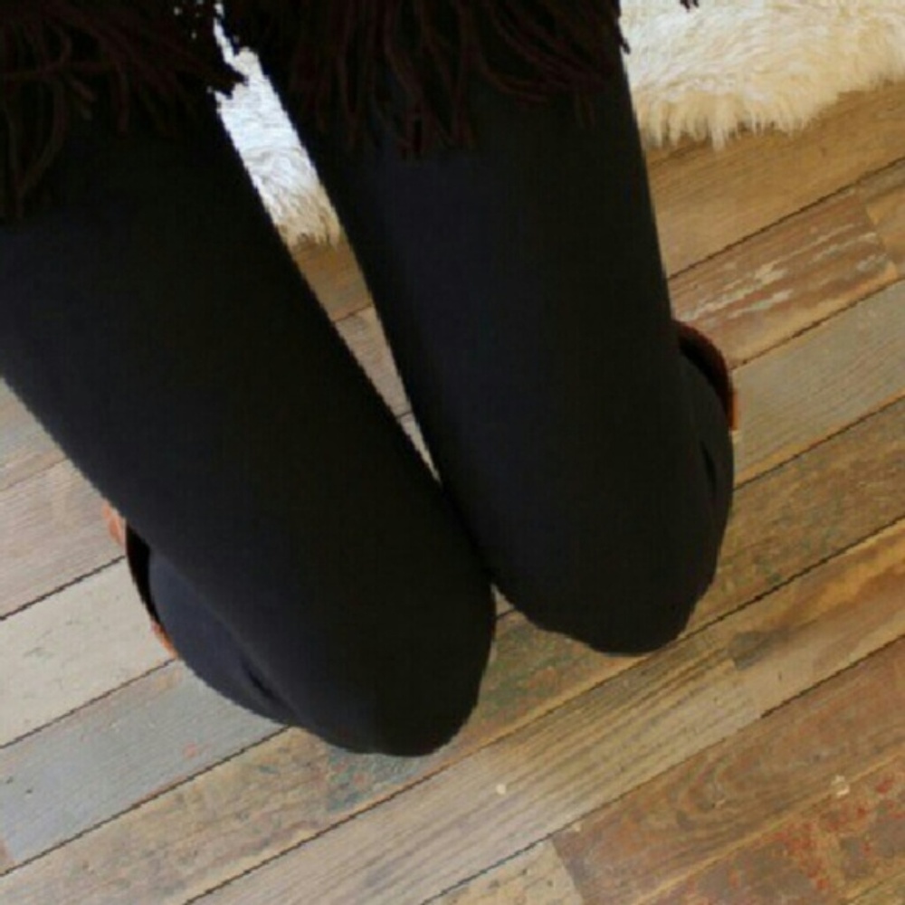 NEW Black Brushed Knit Leggings ! - Picture 3 of 3